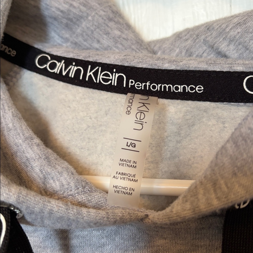 Calvin Klein Heather Gray Cropped Hoodie with Logo - Picture 5 of 5